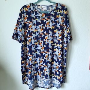 NWT LuLaRoe Irma Top Size Small